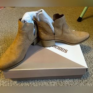 Tan booties - never worn